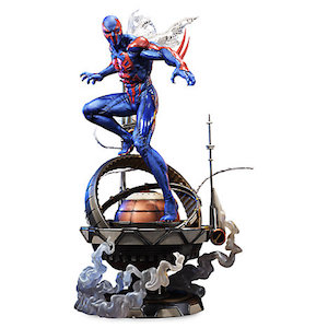 Spider Man statue